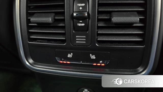 Porsche Macan 2024 Зеленый из Кореи, фото 3