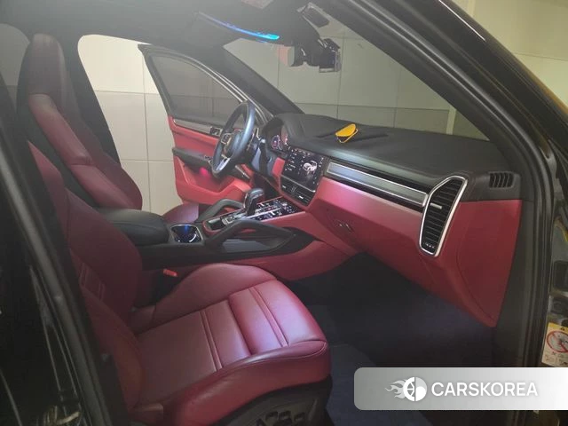 Porsche Cayenne (PO536) 2023 Черный из Кореи, фото 3