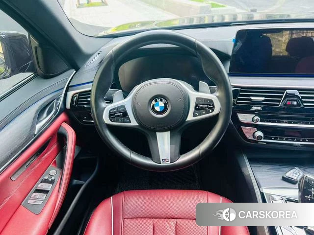 BMW 5 series 2020 Черный из Китая, фото 3