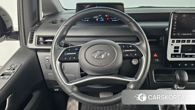 Hyundai Staria 2024 Белый из Кореи, фото 3
