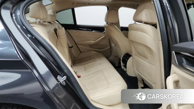 BMW 5 Series (G30) id 4732435 из Кореи 3
