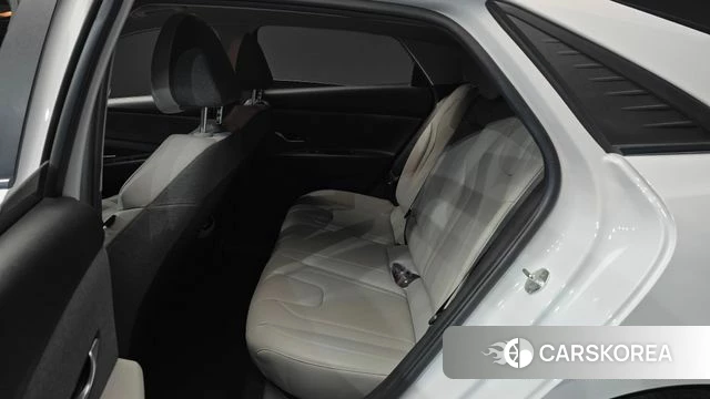 Hyundai Avante (CN7) 2021 Белый из Кореи, фото 3