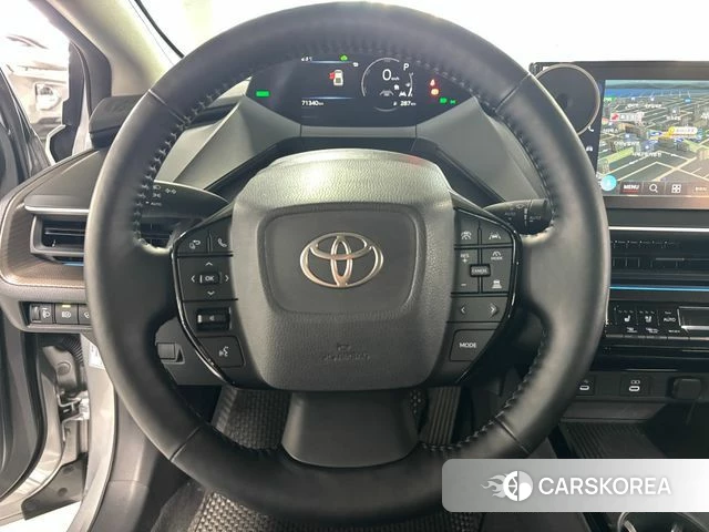 Toyota Prius 5th Generation 2024 Серебристо-серый из Кореи, фото 3