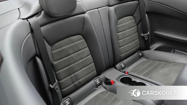 Mercedes-Benz C-Class W205 2021 Белый из Кореи, фото 3