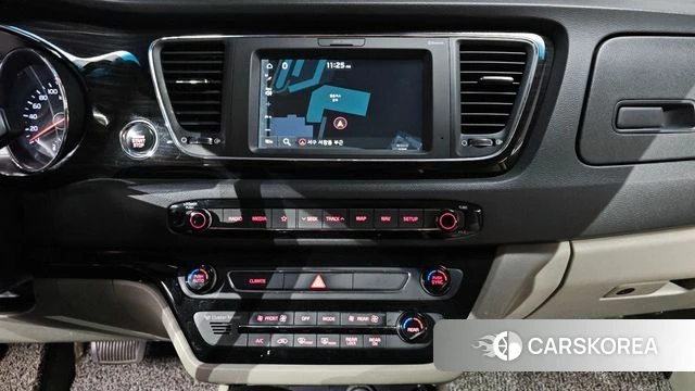 Kia The New Carnival 2018 Белый из Кореи, фото 3