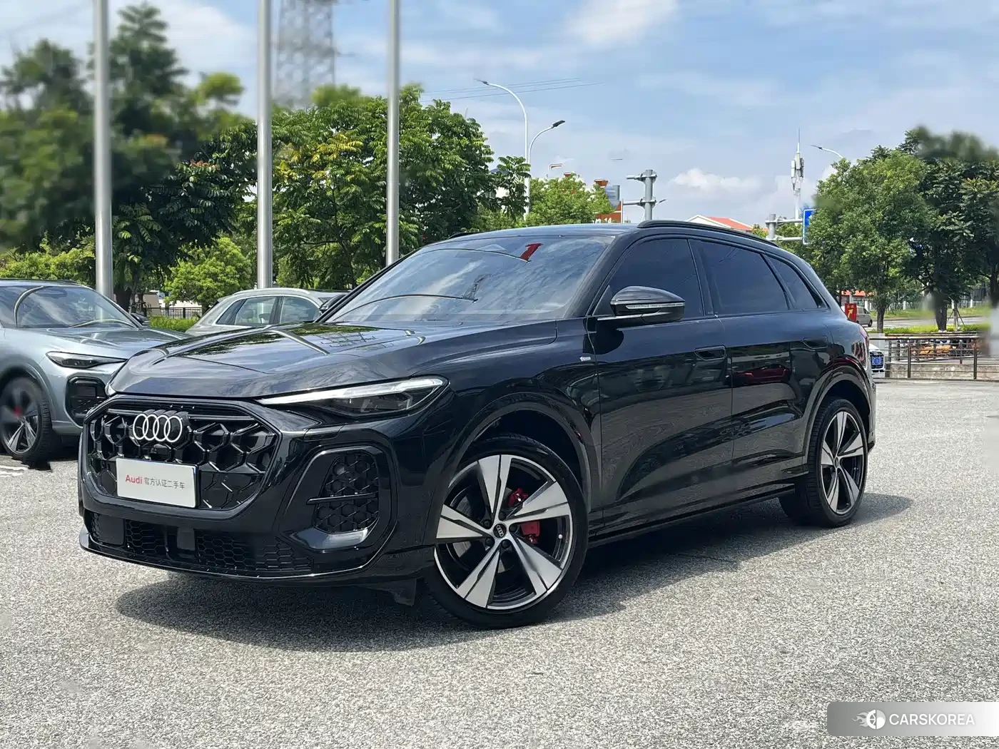 Audi Q5L 2026 Черный из Китая, фото 3