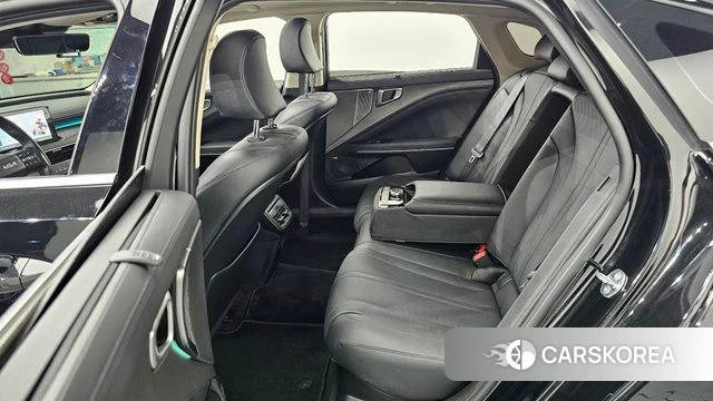 Kia The New K8 Hybrid 2024 Черный из Кореи, фото 3