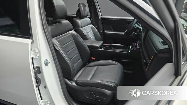 Hyundai Santa Fe (MX5) 2023 Белый из Кореи, фото 3