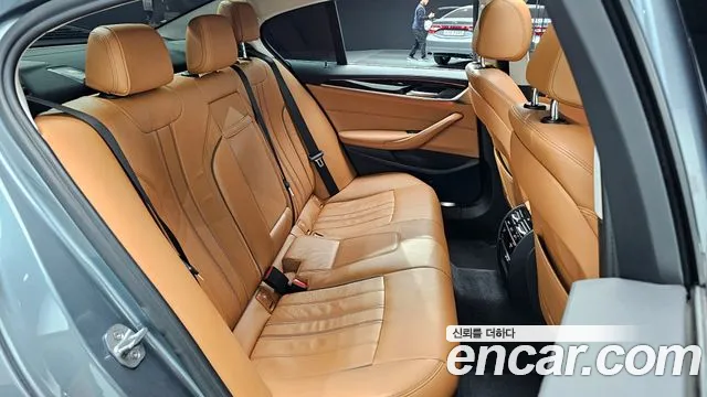 BMW 5 Series (G30) 2018 Серый из Кореи, фото 3