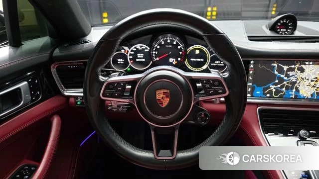 Porsche Panamera (971) 2018 Черный из Кореи, фото 3