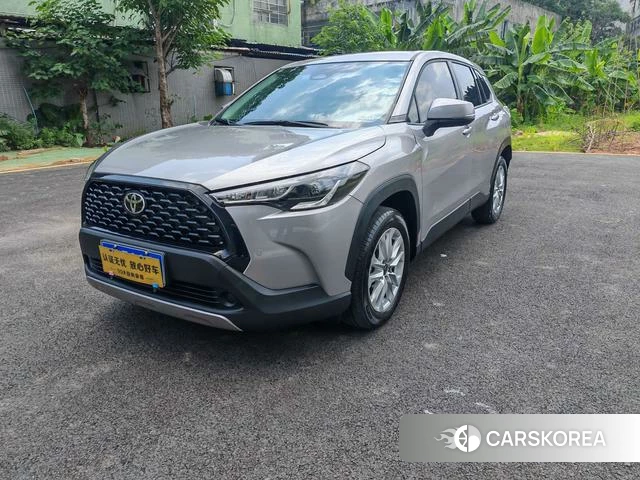 Toyota Corolla 2024 Серебристо-серый из Китая, фото 3