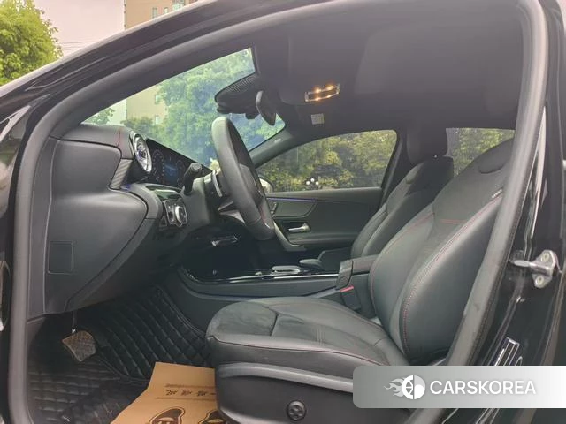 Mercedes-Benz A-Class 2024 Черный из Китая, фото 3