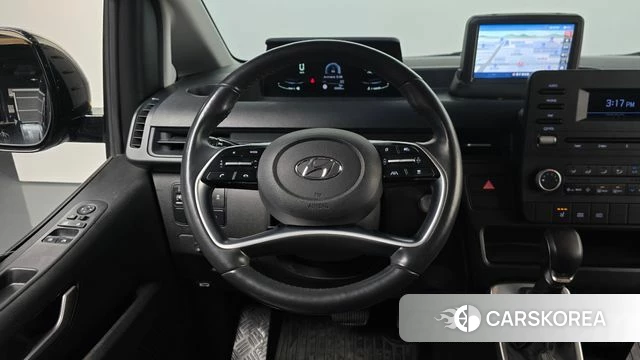 Hyundai Staria 2023 Серый из Кореи, фото 3