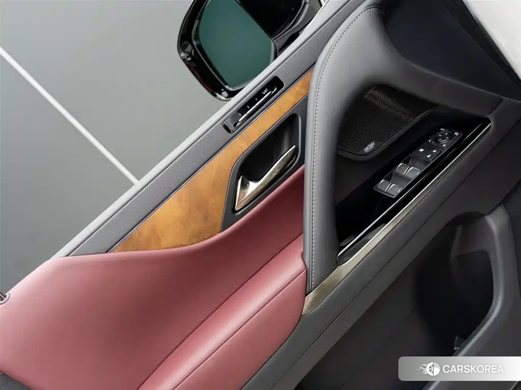 Lexus LX 2026 Белый из Китая, фото 4