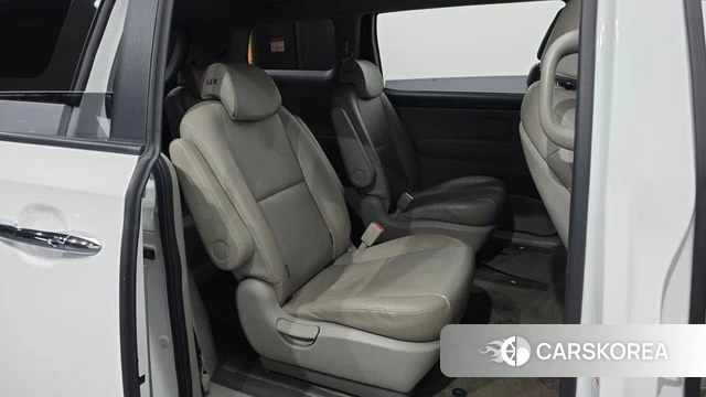 Kia The New Carnival 2018 Белый из Кореи, фото 3