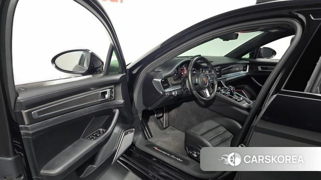Porsche Panamera (971) 2019 Черный из Кореи, фото 3