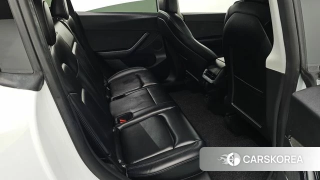 Tesla Model Y 2021 Белый из Кореи, фото 3