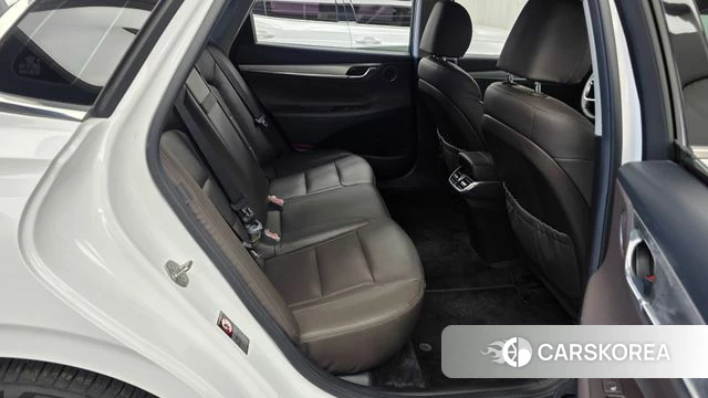Hyundai The New Grandeur IG Hybrid 2022 Белый из Кореи, фото 3