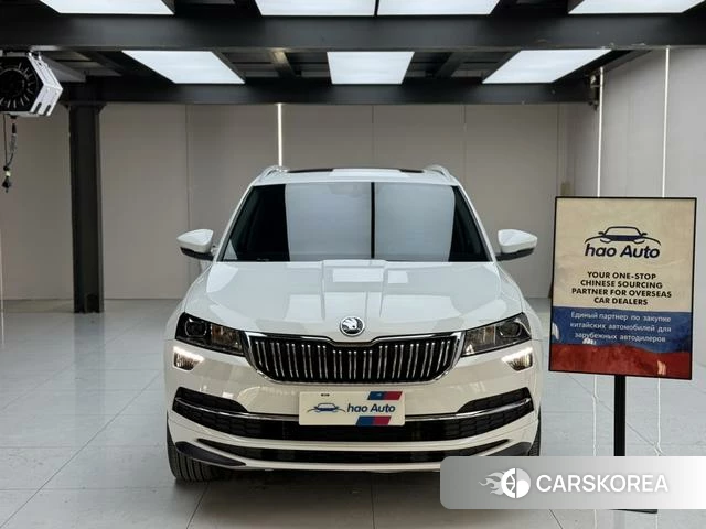 Skoda Karoq 2023 Белый из Китая, фото 3
