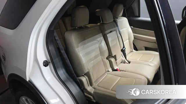 Ford Explorer 2018 Белый из Кореи, фото 3