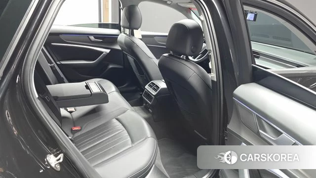 Audi A6 (C8) 2020 Черный из Кореи, фото 3