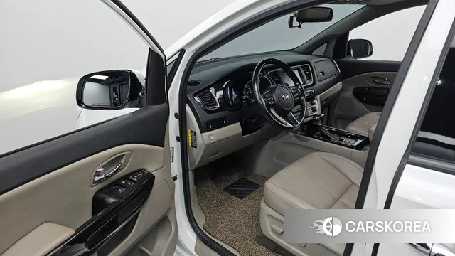 Kia The New Carnival 2019 Белый из Кореи, фото 3