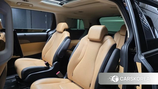Kia Carnival 4th generation 2022 Черный из Кореи, фото 3