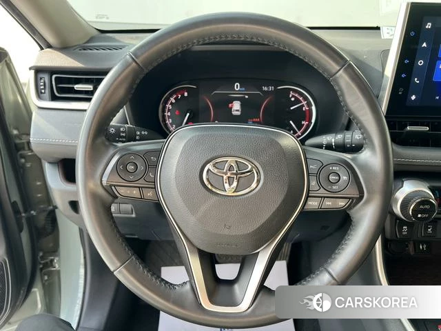 Toyota RAV4 2021 Зеленый из Китая, фото 3