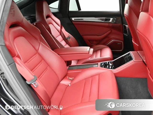 Porsche Panamera (971) 2022 Черный из Кореи, фото 3