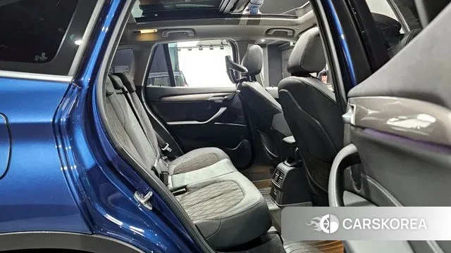 BMW X1 (F48) 2021 Синий из Кореи, фото 3