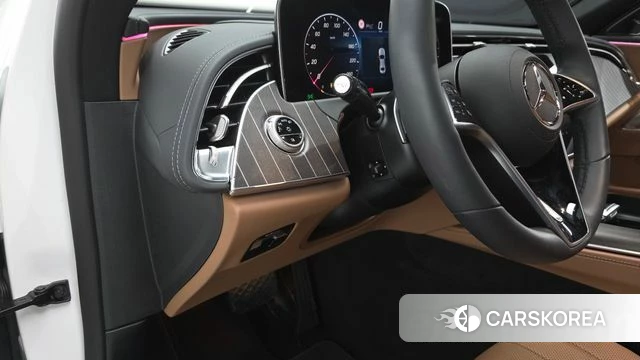 Mercedes-Benz E-Class W214 2025 Белый из Кореи, фото 3