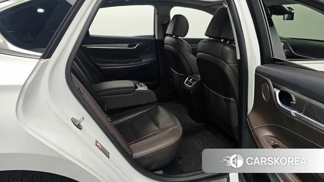 Hyundai Grandeur IG 2018 Белый из Кореи, фото 3