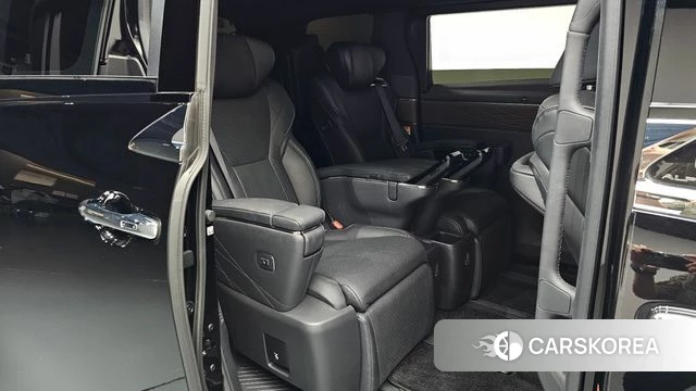 Toyota Alphard 4th Generation 2025 Черный из Кореи, фото 3