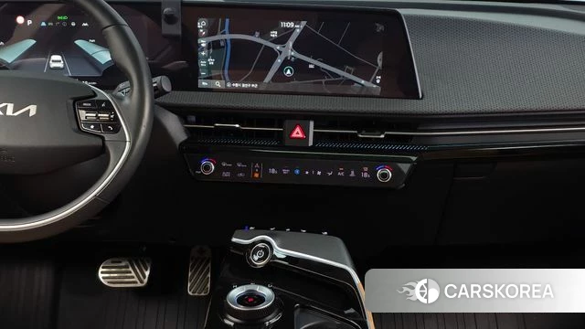 Kia EV6 2021 Черный из Кореи, фото 3