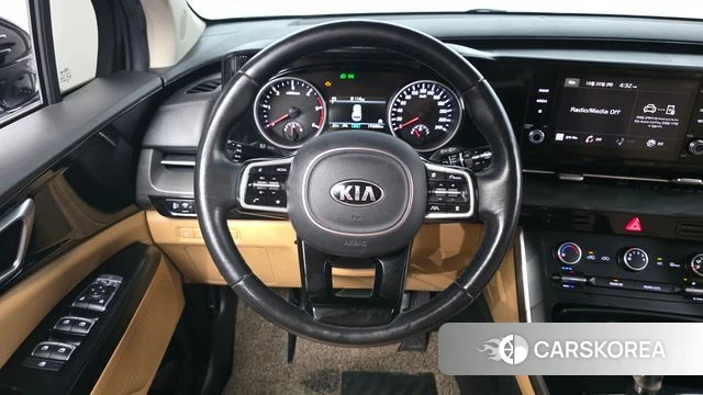Kia Carnival 4th generation 2021 Черный из Кореи, фото 3