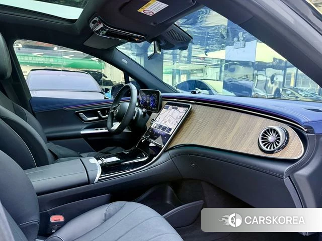 Mercedes-Benz EQE 2023 Черный из Китая, фото 3