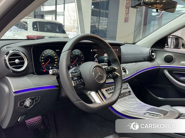 Mercedes-Benz E-Class 2022 Белый из Китая, фото 3