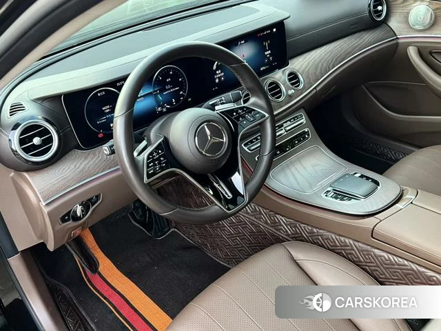 Mercedes-Benz E-Class 2022 Черный из Китая, фото 3