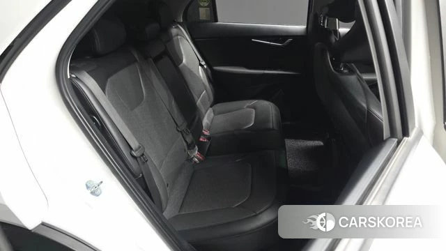 Kia Di Ol Nu Niro 2022 Белый из Кореи, фото 3