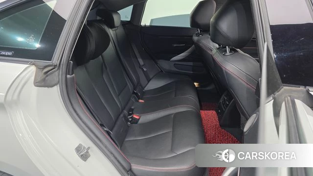 BMW 4 Series (F32) 2018 Белый из Кореи, фото 3