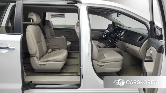 Kia The New Carnival 2018 Черный из Кореи, фото 3
