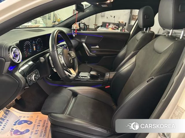 Mercedes-Benz A-Class 2023 Белый из Китая, фото 3