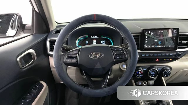 Hyundai Venue 2023 Белый из Кореи, фото 3