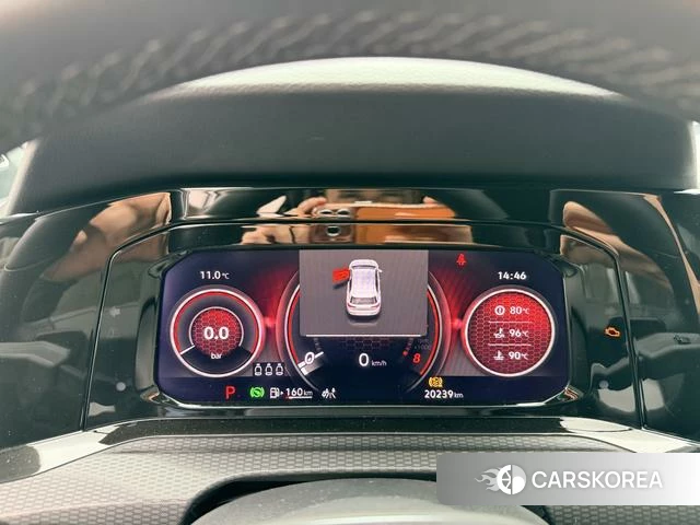 Volkswagen Golf 2025 Белый из Китая, фото 3