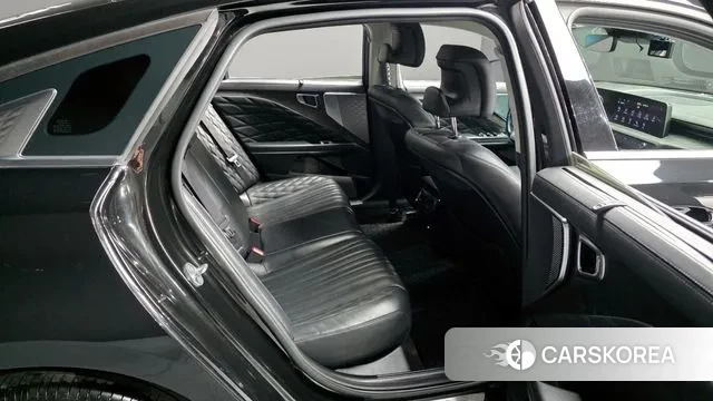 Kia K8 2022 Черный из Кореи, фото 3