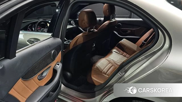 Mercedes-Benz C-Class W205 2019 Серебристо-серый из Кореи, фото 3