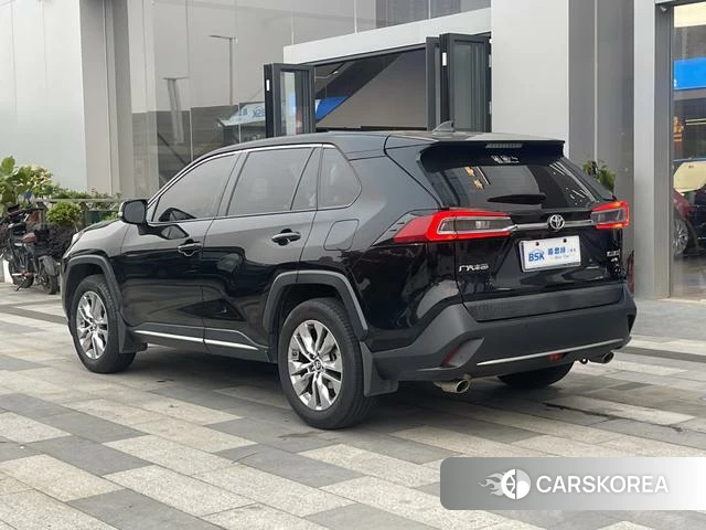 Toyota Wildlander 2021 Черный из Китая, фото 3