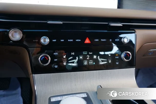 Genesis G80 (RG3) 2025 Черный из Кореи, фото 3