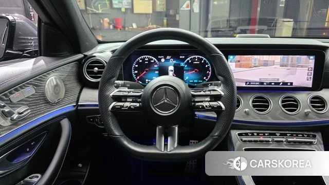 Mercedes-Benz E-Class W213 2022 Серый из Кореи, фото 3