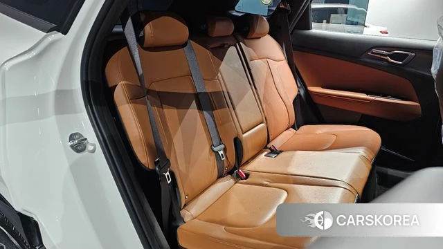 Kia Sportage 5th Generation Hybrid 2021 Белый из Кореи, фото 3
